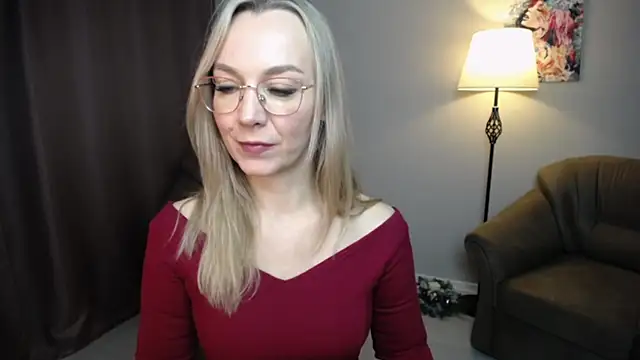 Ava_Elior's cam snapshot