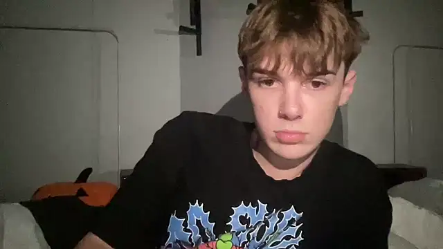 Milk_Guy live sex cam