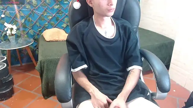LucassSmith11 live sex cam