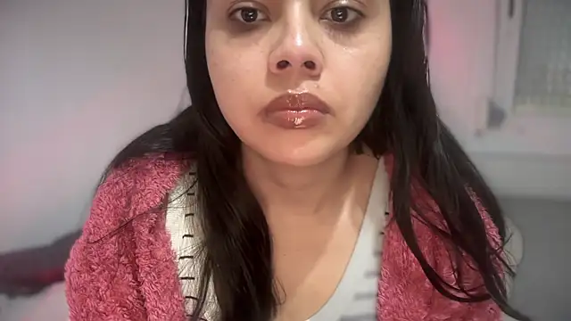 naughty__alexia's cam snapshot