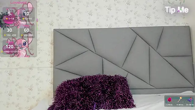 caroolinee1's cam snapshot