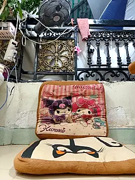 lyna_bl's cam snapshot