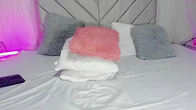 Vanesa_Keityn's cam snapshot