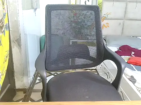 Shy_nivi's cam snapshot