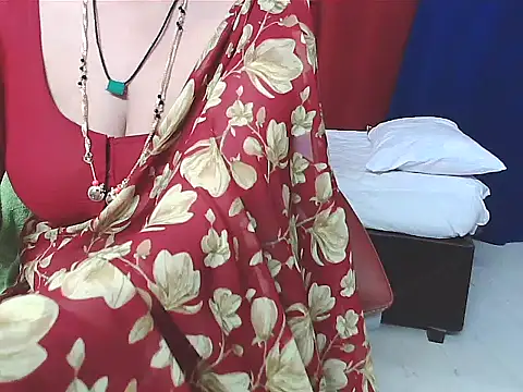 sunitha-3's cam snapshot