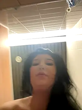 Tisha_Busty's cam snapshot