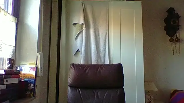 _squirty_cum_lady_'s cam snapshot