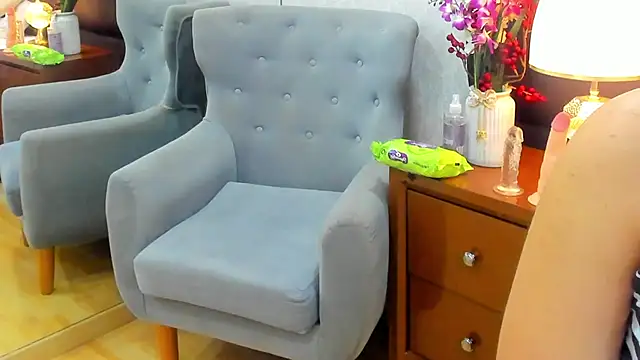 LuisaFranco's cam snapshot