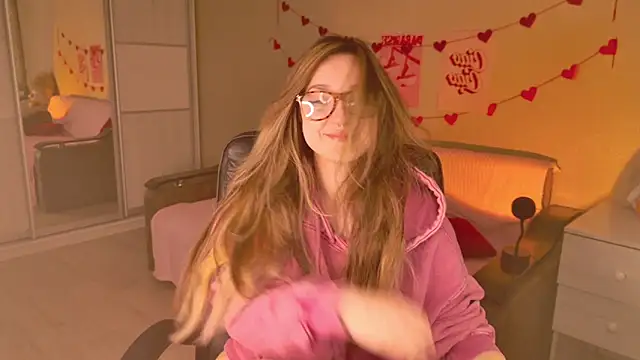 BellaSink's cam snapshot