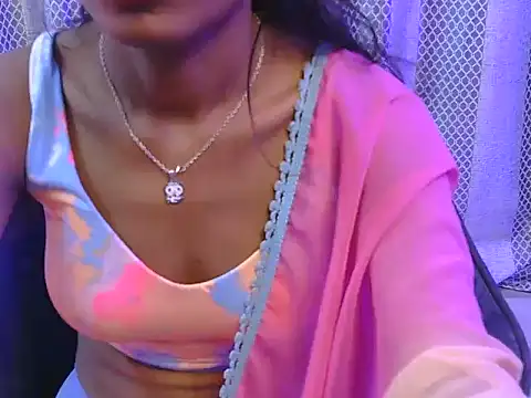 hey-pinky's cam snapshot