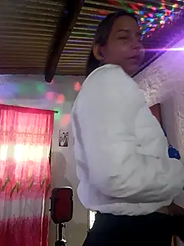 Abril-cloud2026's cam snapshot