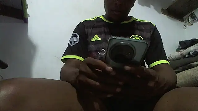 hugo3918_ live sex cam