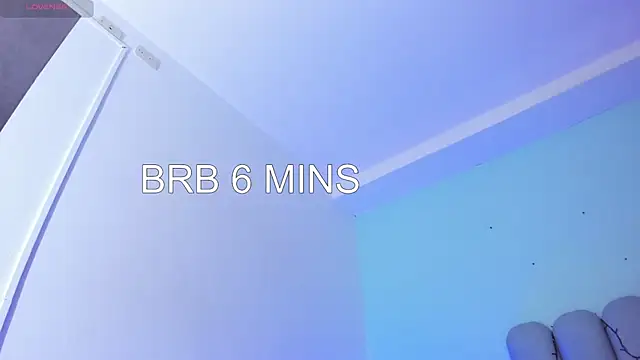 curvy_rousi's cam snapshot