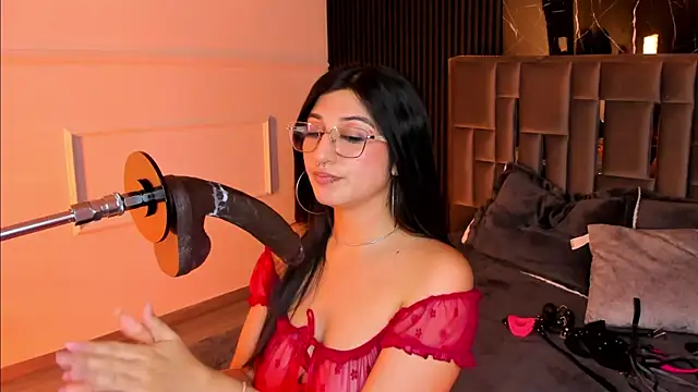 Gabrielakassi live sex cam