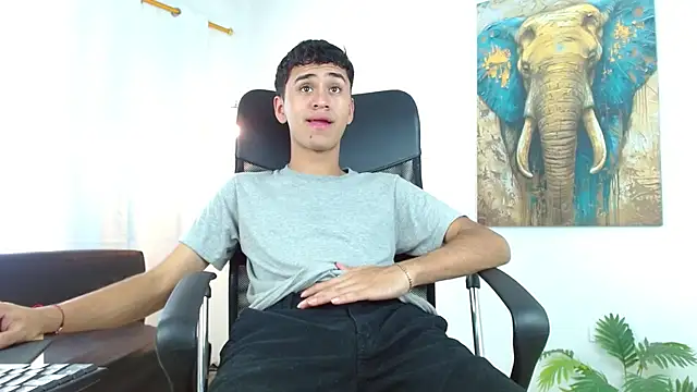 Alancum7's cam snapshot