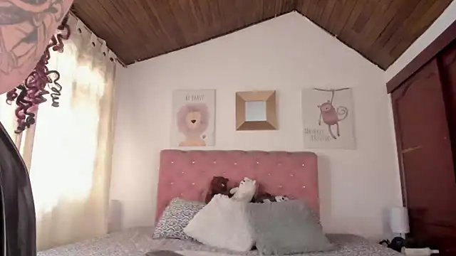 CelessteRedds's cam snapshot