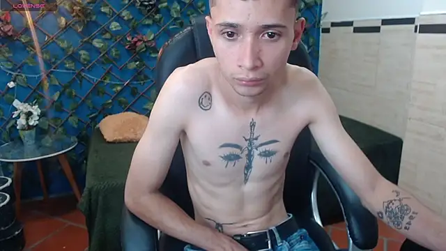 LucassSmith11's cam snapshot