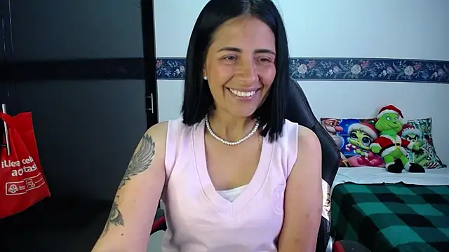 sharoon_cheerry's cam snapshot