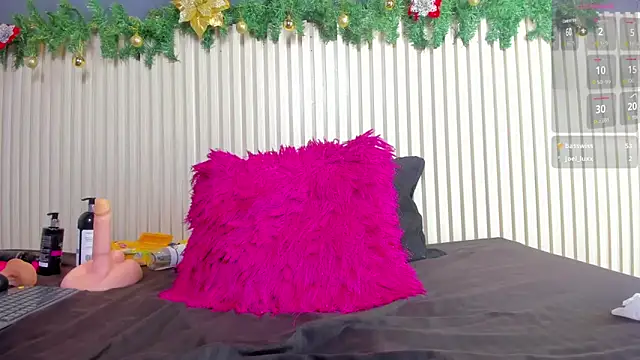 Aida-nicolle's cam snapshot