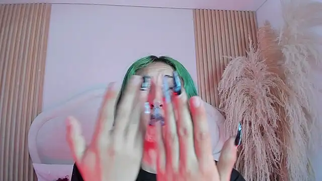 Im_gaia's cam snapshot