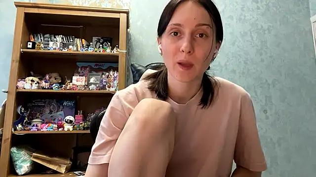 CyberAIice's cam snapshot