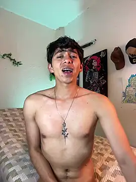 Yaiden_11 live sex cam