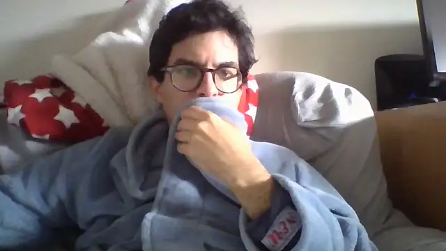 RikCum4u's cam snapshot