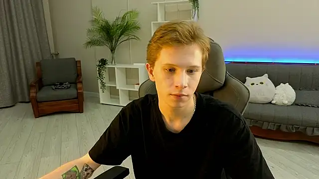 arlekincrop's cam snapshot