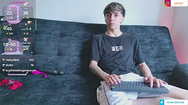 ethan_and_ava live sex cam