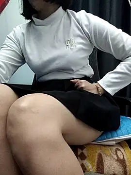 Haralushiaaa's cam snapshot