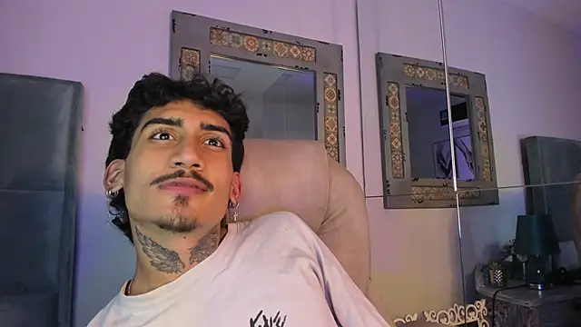 Mr_Strike's cam snapshot