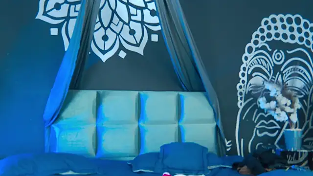 AlessioVitale's cam snapshot