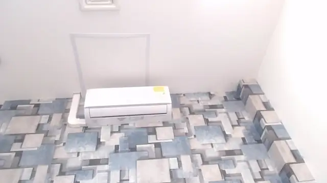 angel_dthroatt's cam snapshot