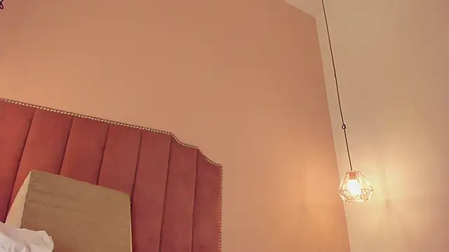 victoriaroyce1 live sex cam