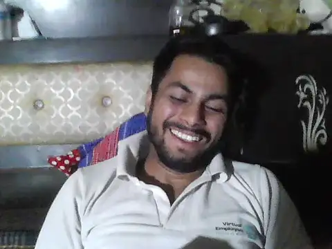 Stubborndesiboy's cam snapshot