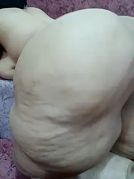 Mama_Queeen's cam snapshot