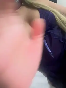 sexy-hadiil live sex cam