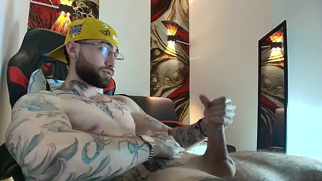 Luke_davis01 live sex cam