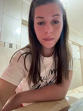 EdaQueen live sex cam