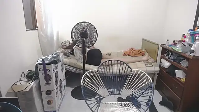 Mirage_Sertori live sex cam