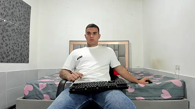 simookeler live sex cam