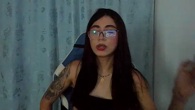 Camila_TransGirl live sex cam