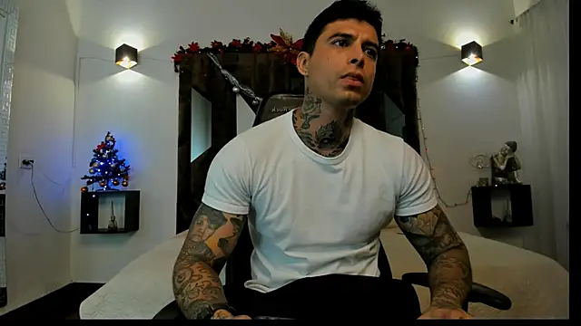 MATEO_DILUCA live sex cam