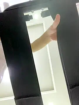 water-h live sex cam