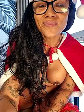 AllanaSquirt live sex cam