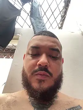 El_Titan1998 live sex cam