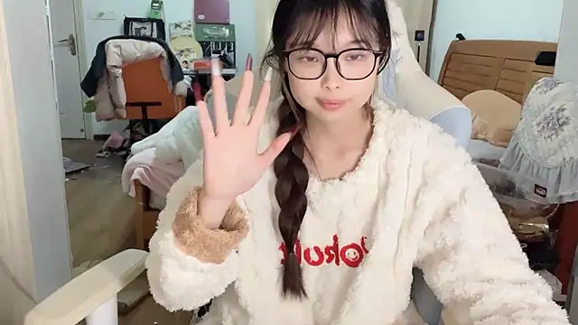 Akong11 live sex cam