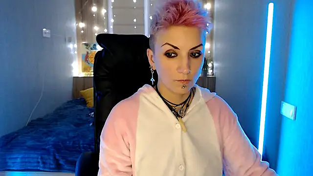 Sweet-n-Strong live sex cam