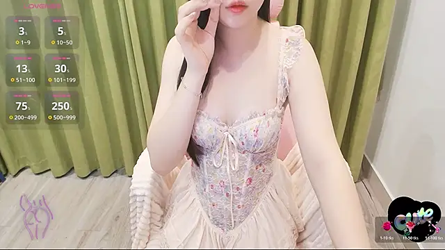 Meow_Sexy18's cam snapshot