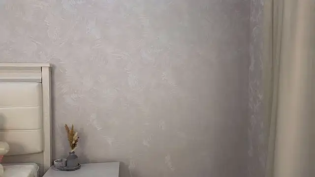 YvonneShames's cam snapshot